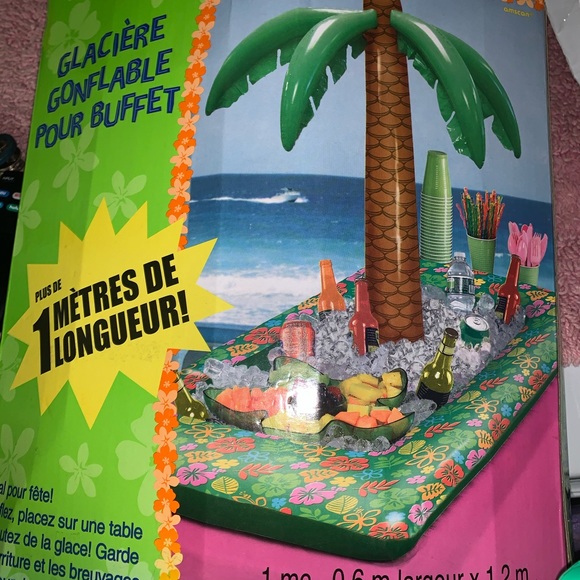 🌴Inflatable Table Top Cooler +2 🌴 - Picture 2 of 3